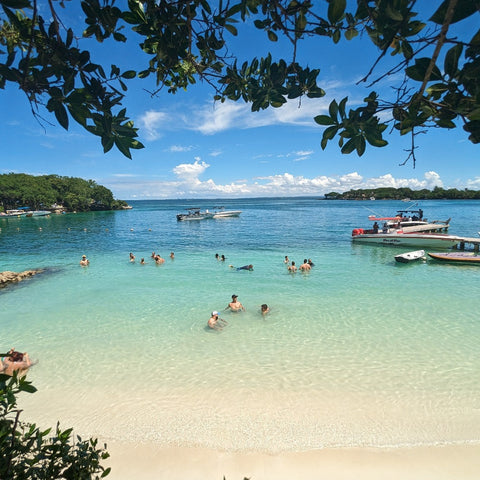 Paue beach lounge - Rosario Islands day trip