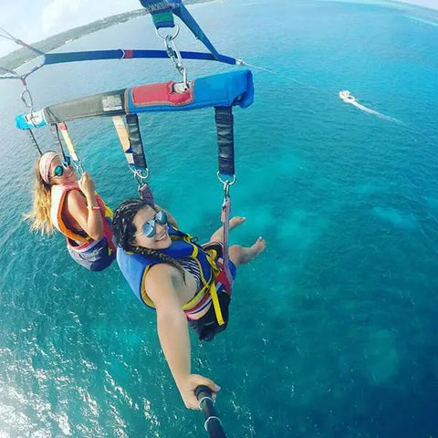 Parasail Experience Above San Andres - Juan Ballena | Travel Experiences in Cartagena